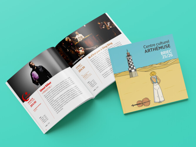 Pages intérieures du programme du centre culturel l'Arthémuse